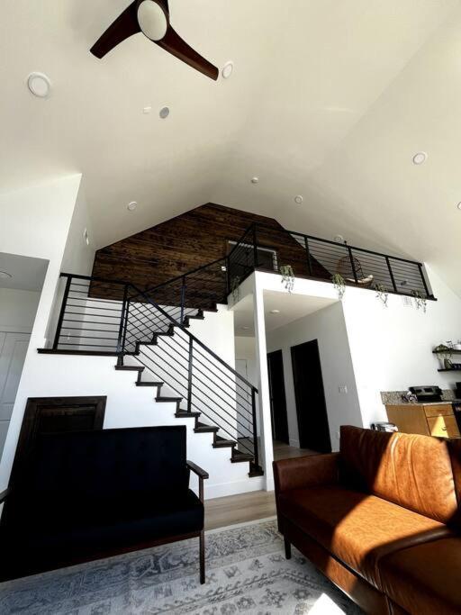 Red Rock Retreat Stunning Floor To Ceiling Views Vila Hatch Exterior foto