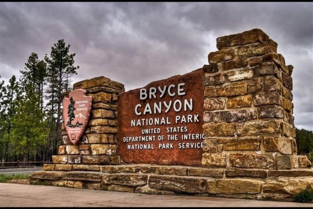 Red Rock Retreat Stunning Floor To Ceiling Views Vila Hatch Exterior foto